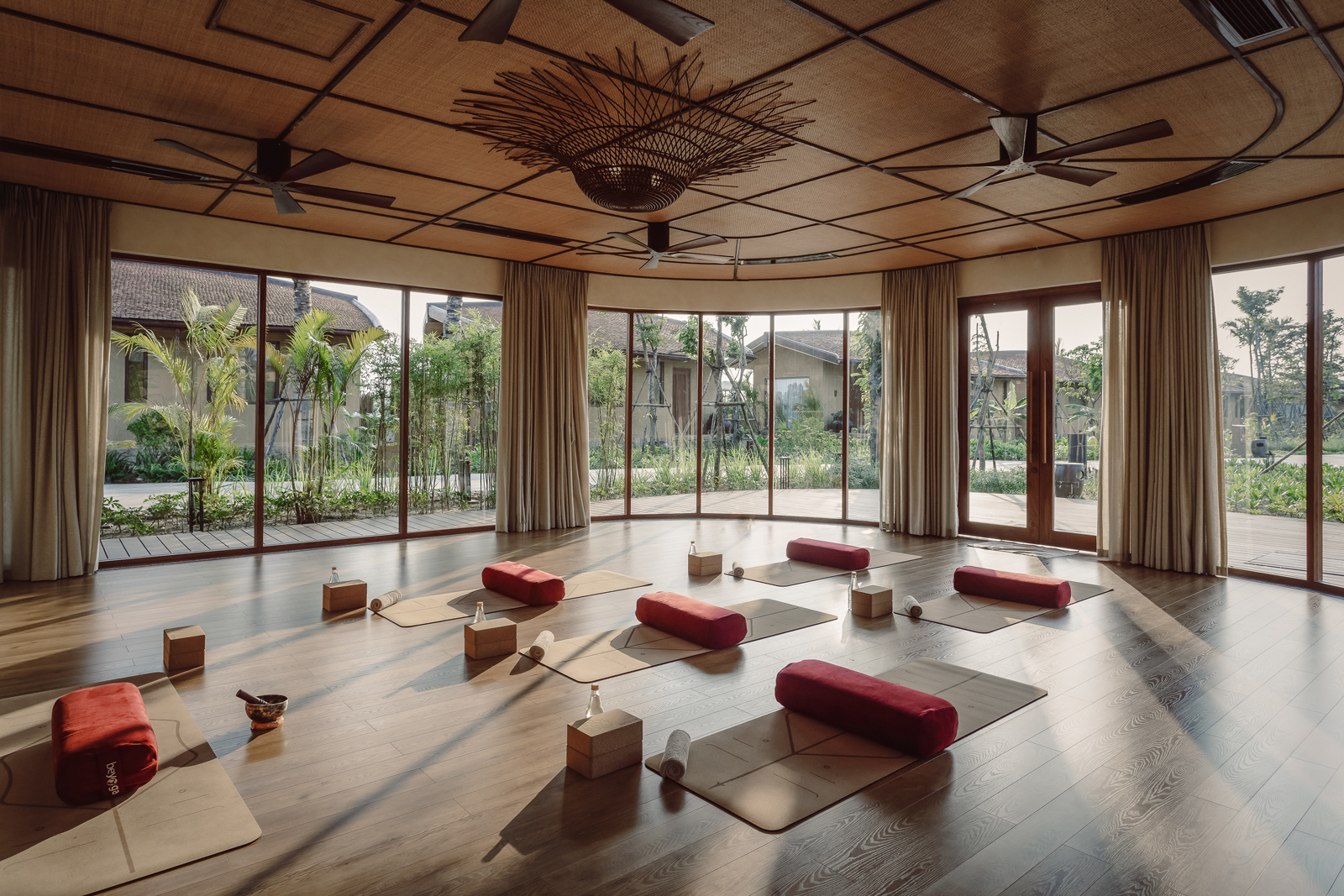 Spa & Wellbeing-Yoga Studio 1-Namia River Retreat-SLH